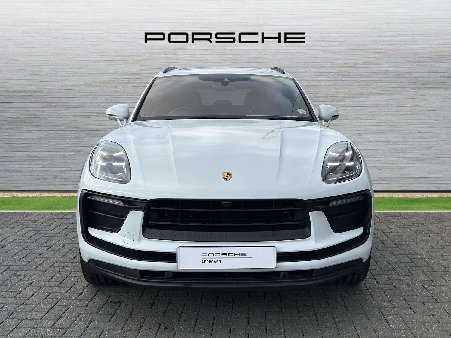 Used Porsche Macan 2023 for sale - 77577414: Photo 9
