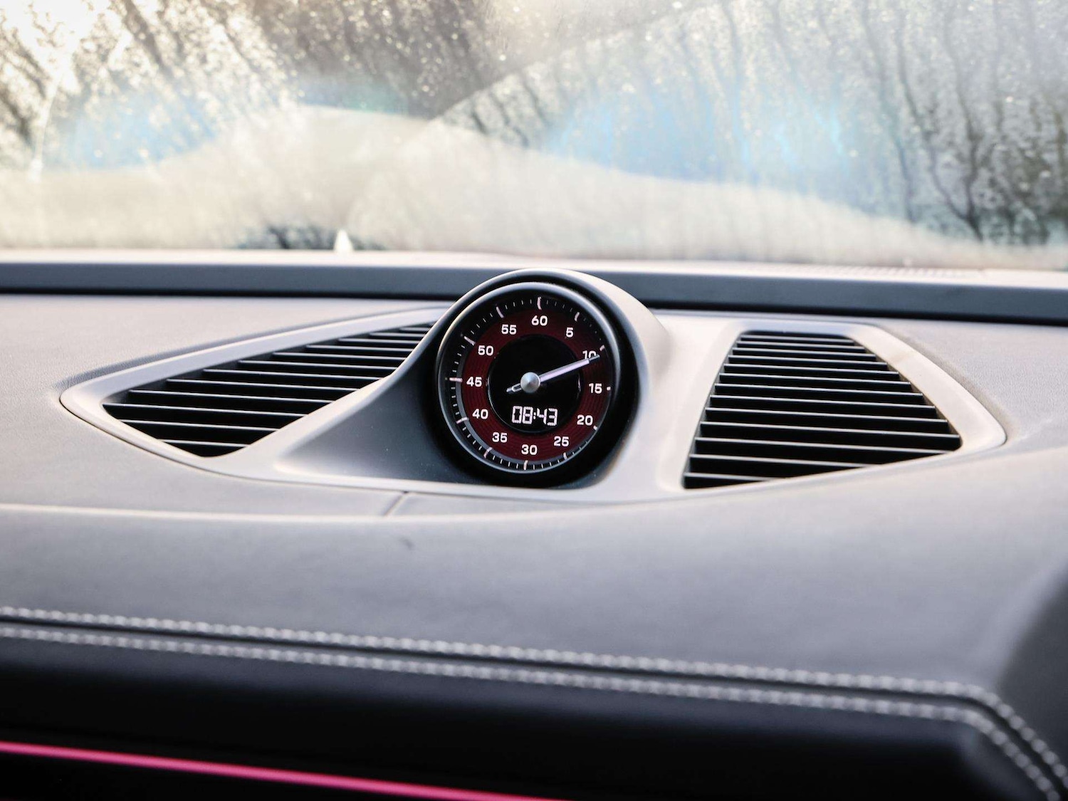 Used Porsche Macan 2024 for sale - 76421236: Photo 23