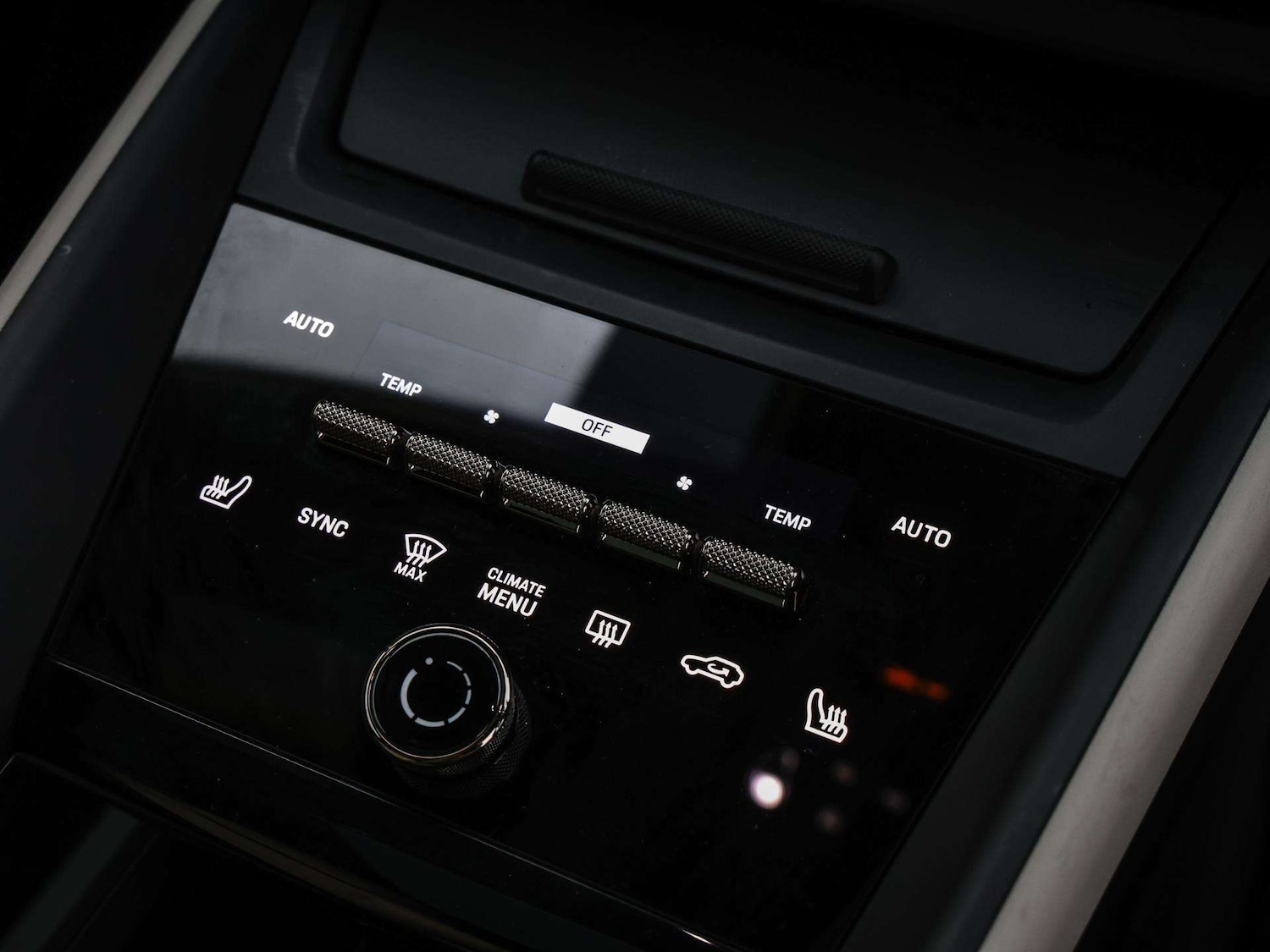 Used Porsche Macan 2024 for sale - 76421236: Photo 27