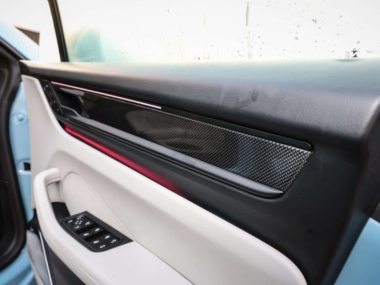 Used Porsche Macan 2024 for sale - 76421236: Photo 30