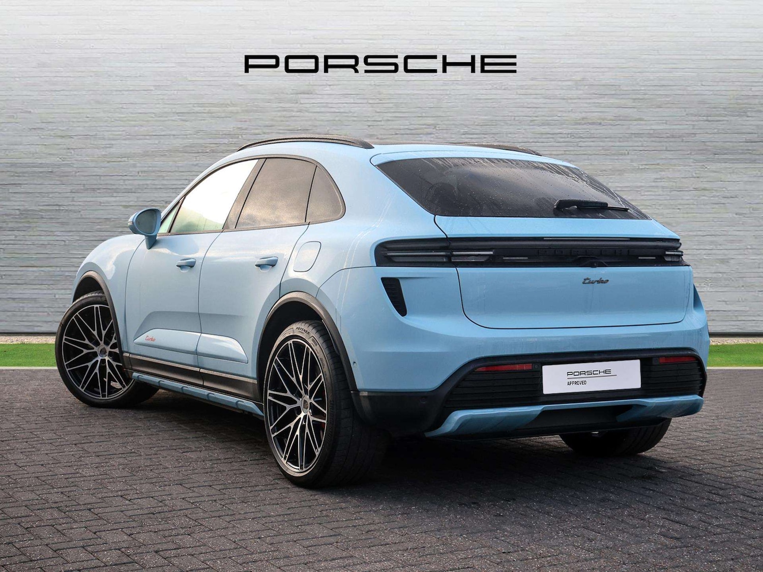 Used Porsche Macan 2024 for sale - 76421236: Photo 4