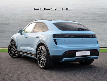Used Porsche Macan 2024 for sale - 76421236: Photo
