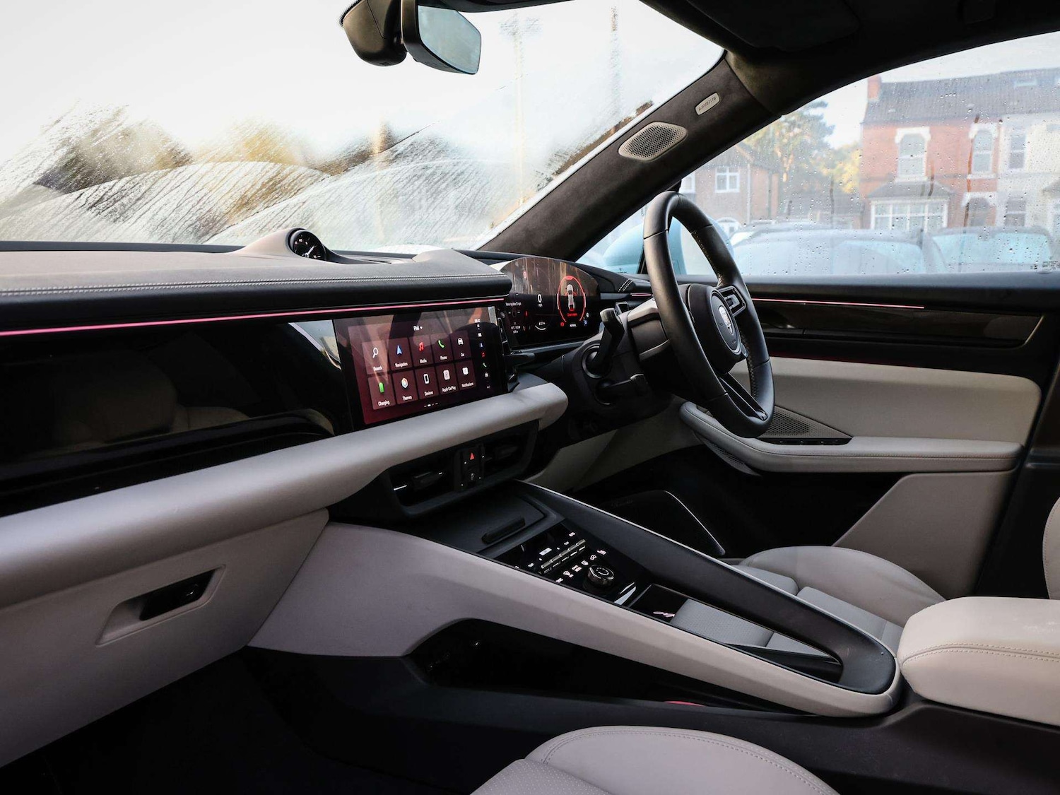 Used Porsche Macan 2024 for sale - 76421236: Photo 5