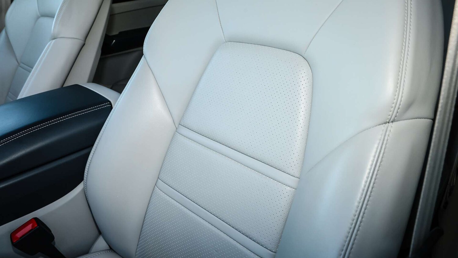 Used Porsche Cayenne 2023 for sale - 77615454: Photo 15