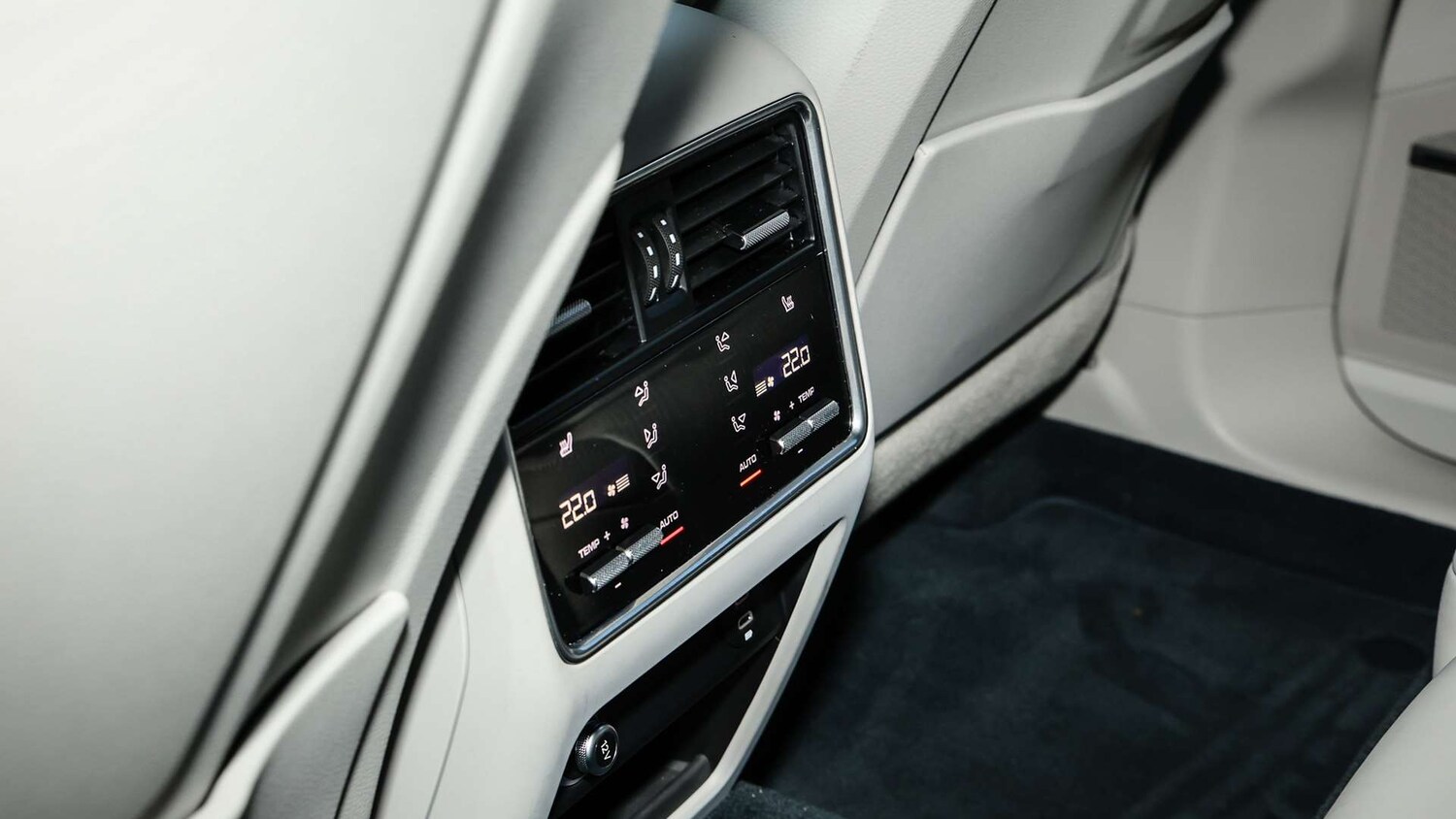 Used Porsche Cayenne 2023 for sale - 77615454: Photo 16