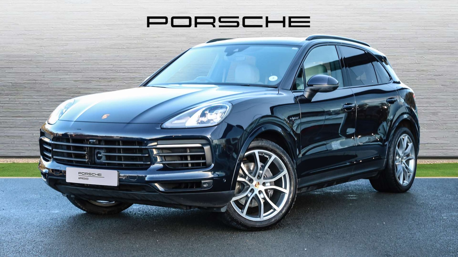 Used Porsche Cayenne 2023 for sale - 77615454: Photo 2
