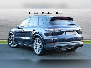 Used Porsche Cayenne 2023 for sale - 77615454: Photo