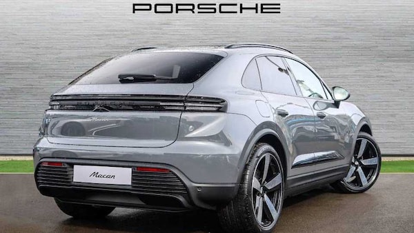 Used Porsche Macan 2025 for sale - 75217215: Photo 22