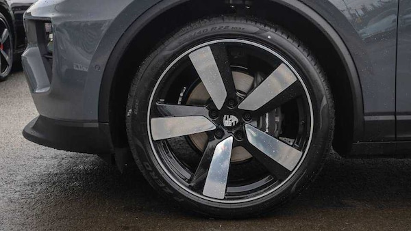 Used Porsche Macan 2025 for sale - 75217215: Photo 23