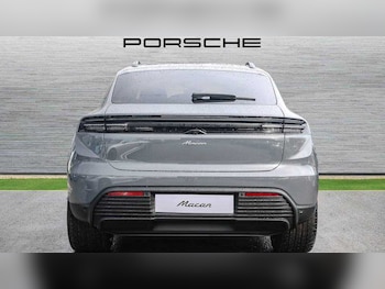Used Porsche Macan 2025 for sale - 75217215: Photo