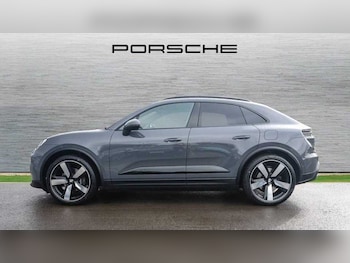 Used Porsche Macan 2025 for sale - 75217215: Photo