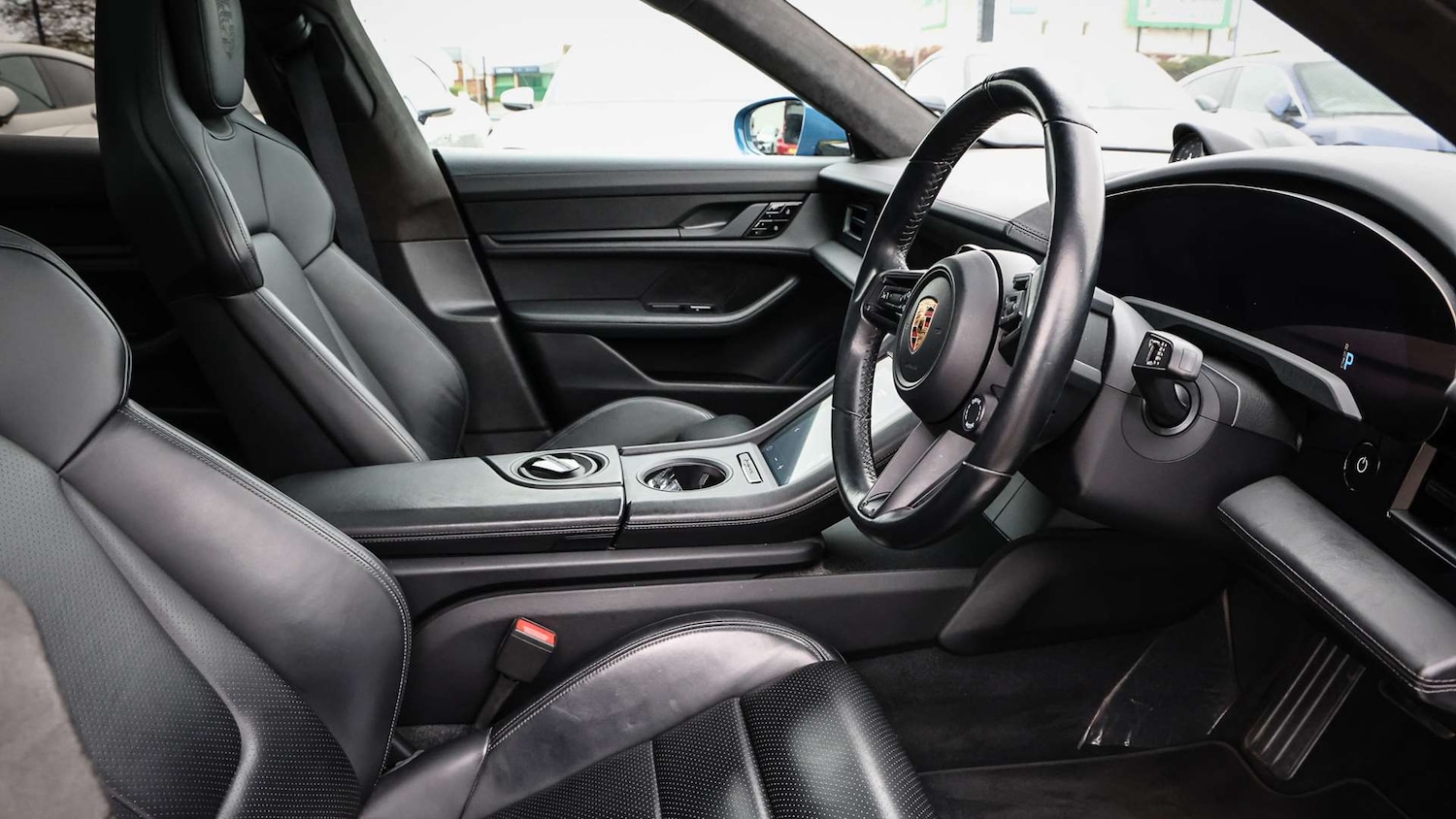 Used Porsche Taycan 2021 for sale - 77960693: Photo 13