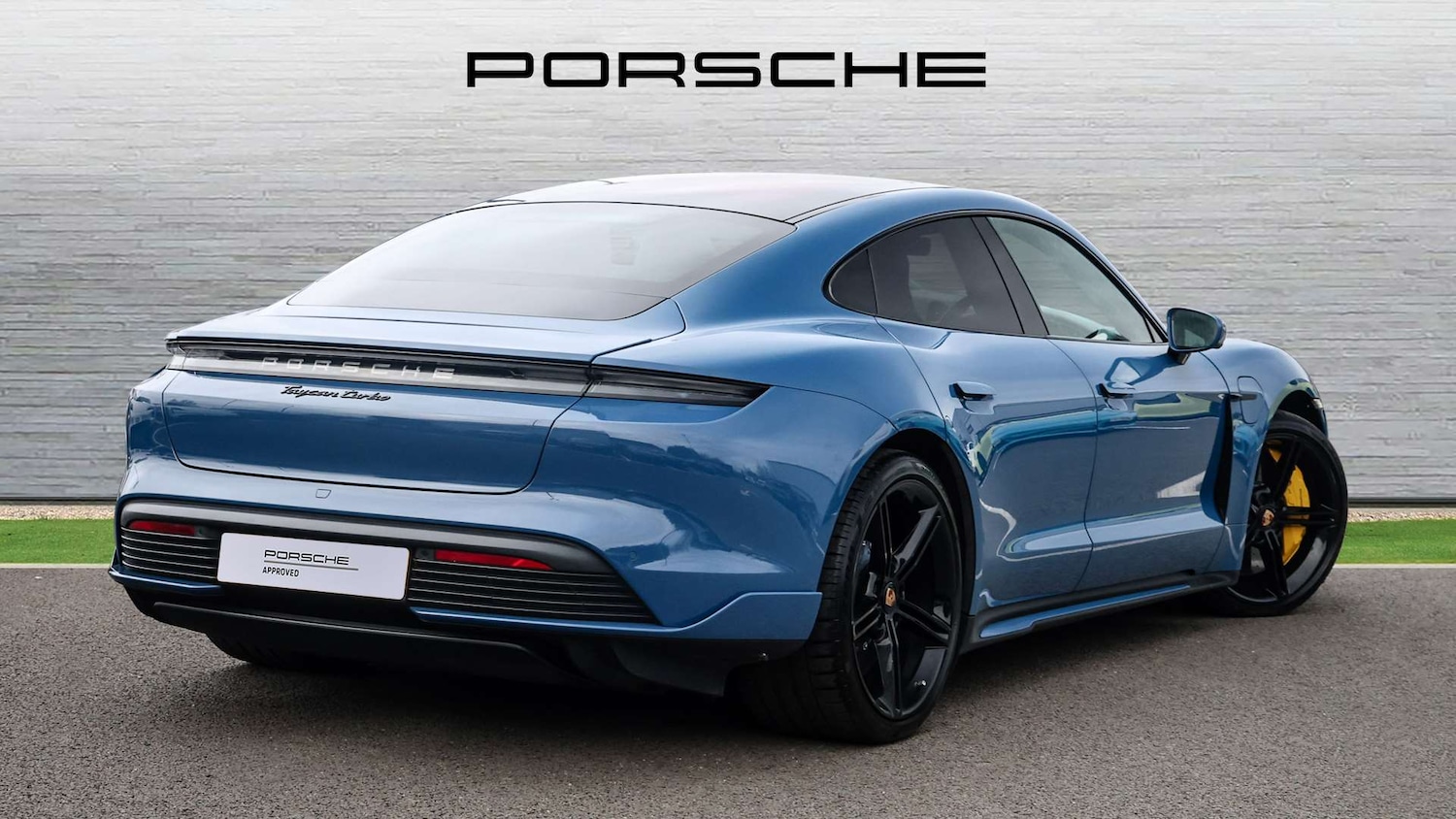 Used Porsche Taycan 2021 for sale - 77960693: Photo 3