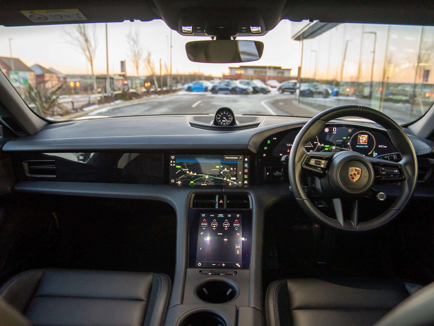 Used Porsche Taycan 2023 for sale - 77294266: Photo 3