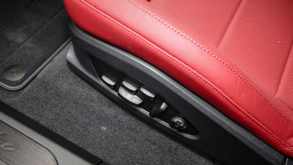 Used Porsche Macan 2024 for sale - 75218479: Photo 30