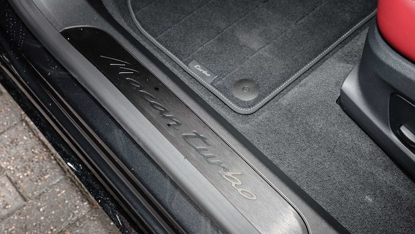 Used Porsche Macan 2024 for sale - 75218479: Photo 33