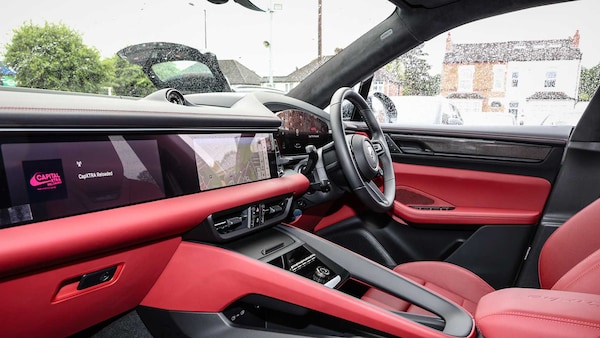 Used Porsche Macan 2024 for sale - 75218479: Photo 5