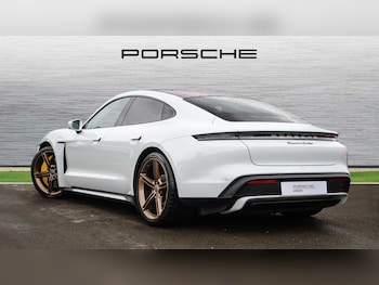 Used Porsche Taycan 2021 for sale - 75216794: Photo