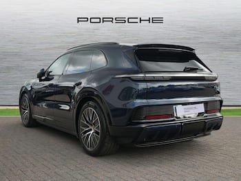 Used Porsche Cayenne 2026 for sale - 79604379: Photo
