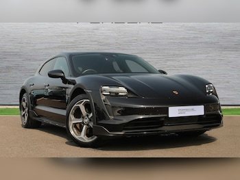 Used Porsche Taycan 2023 for sale - 79251301: Photo