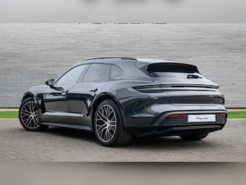 Used Porsche Taycan 2025 for sale - 75217994: Photo