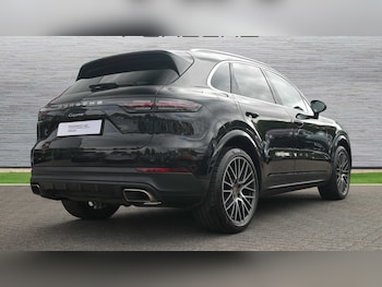 Used Porsche Cayenne 2019 for sale - 79415563: Photo