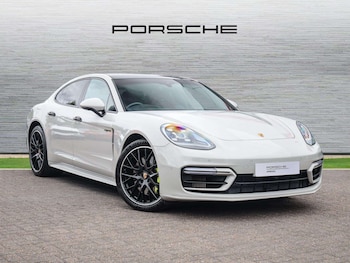 Used Porsche Panamera 2023 for sale - 79079164: Photo