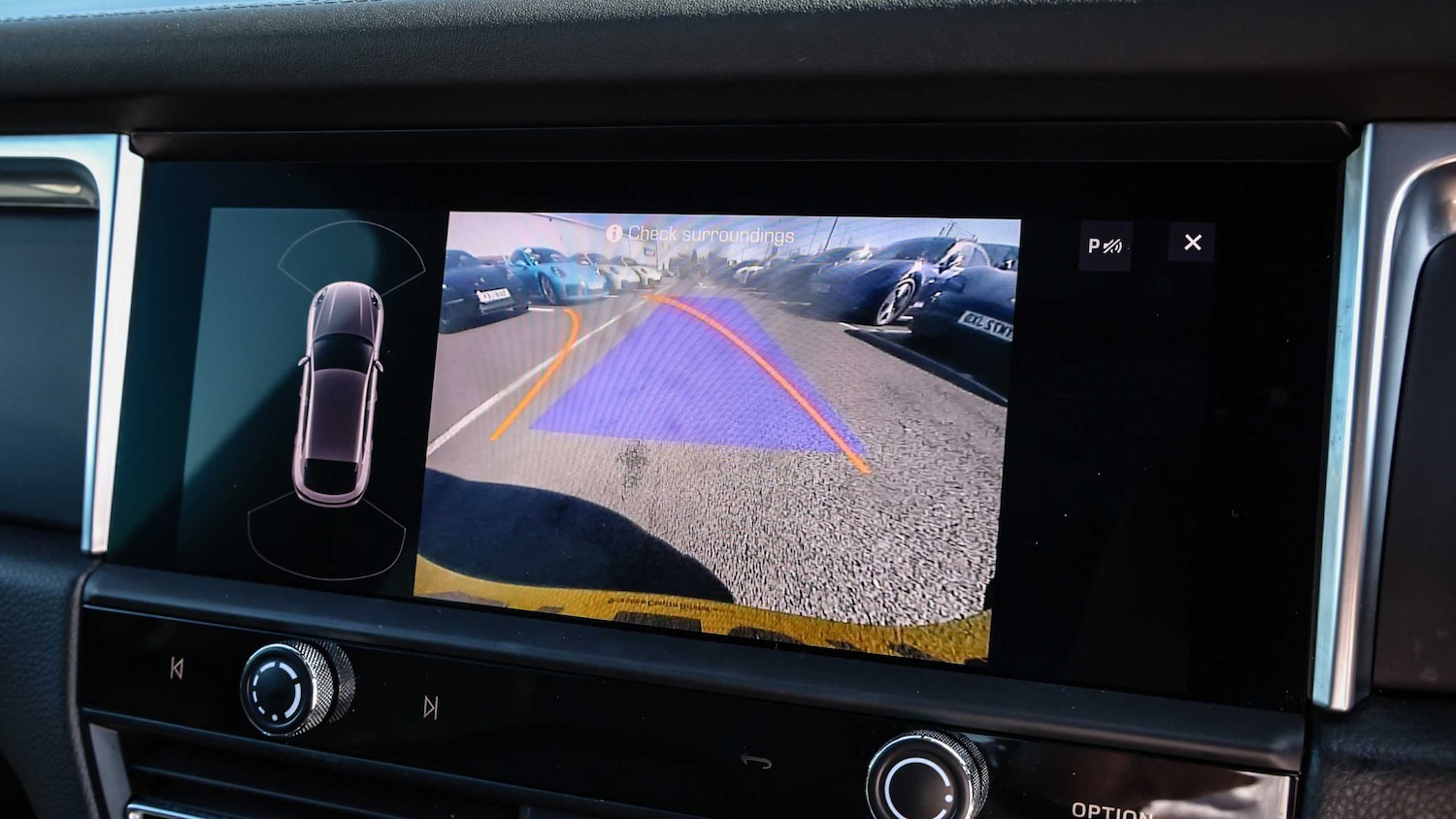 Used Porsche Macan 2025 for sale - 77960930: Photo 12