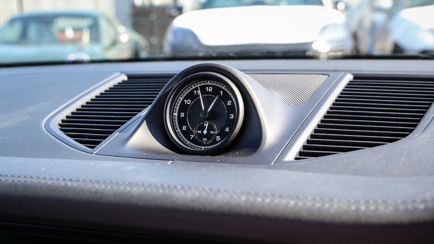 Used Porsche Macan 2025 for sale - 77960930: Photo 17