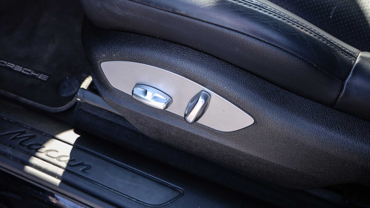 Used Porsche Macan 2025 for sale - 77960930: Photo 27