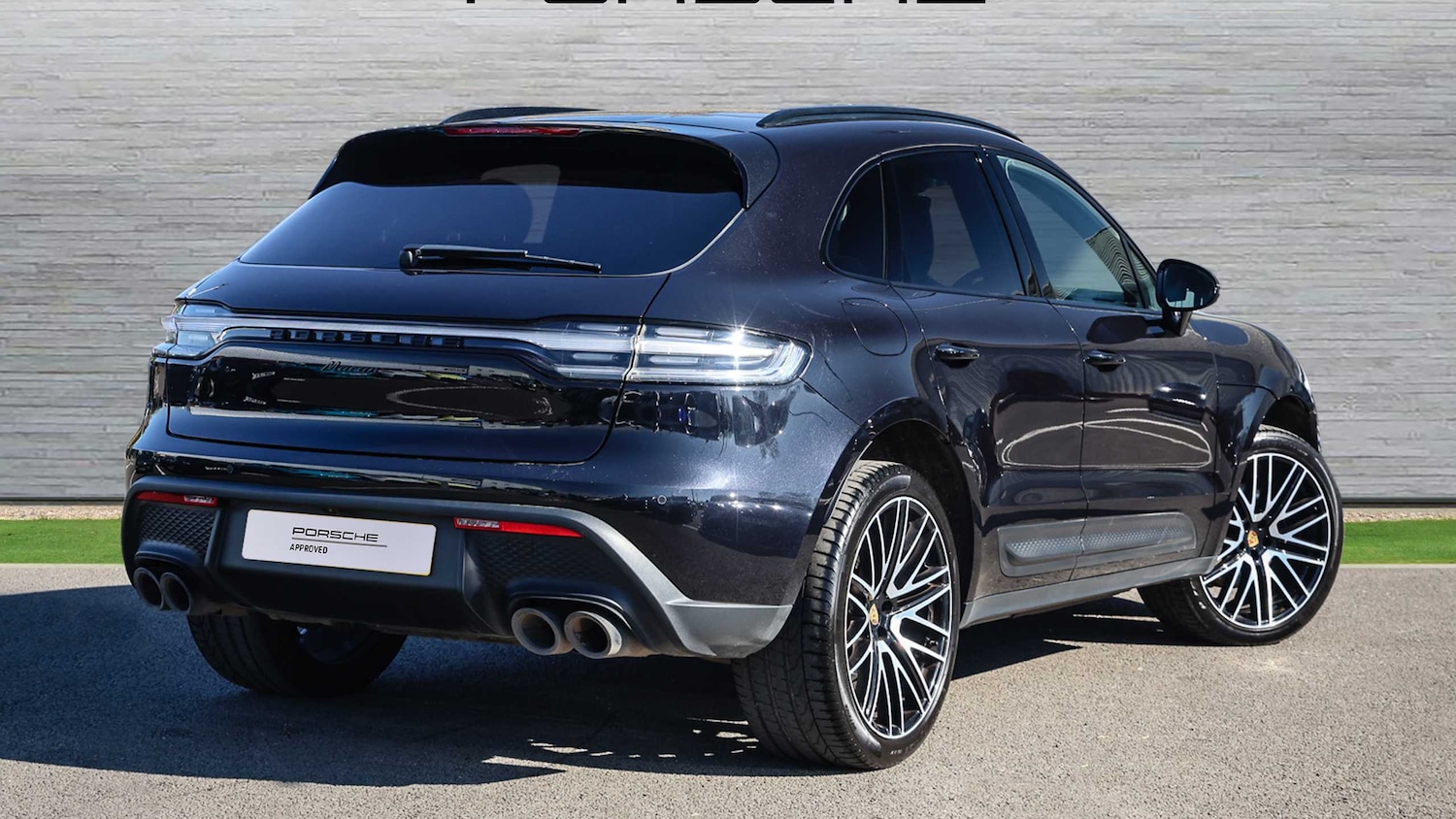 Used Porsche Macan 2025 for sale - 77960930: Photo 4