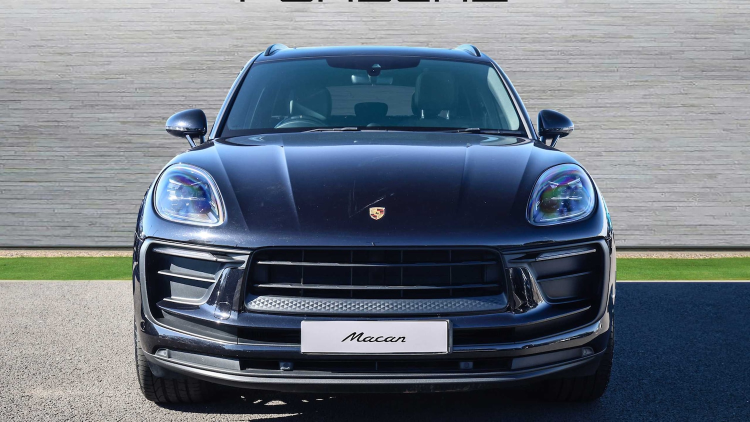 Used Porsche Macan 2025 for sale - 77960930: Photo 8