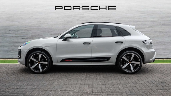 Used Porsche Macan 2025 for sale - 75299674: Photo 8