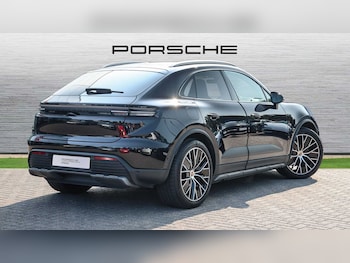 Used Porsche Macan 2025 for sale - 75535231: Photo