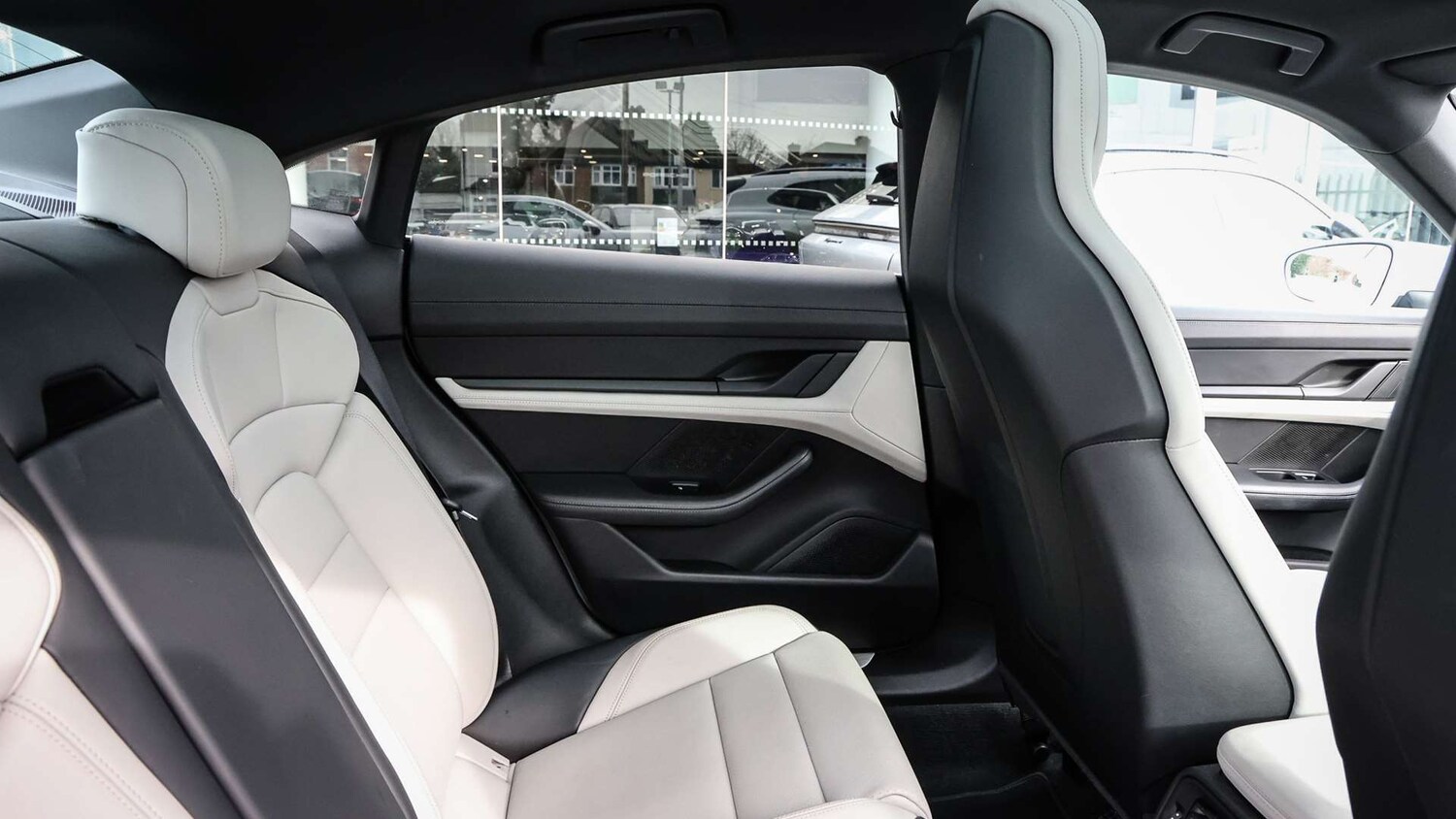 Used Porsche Taycan for sale - 77443389: Photo 15