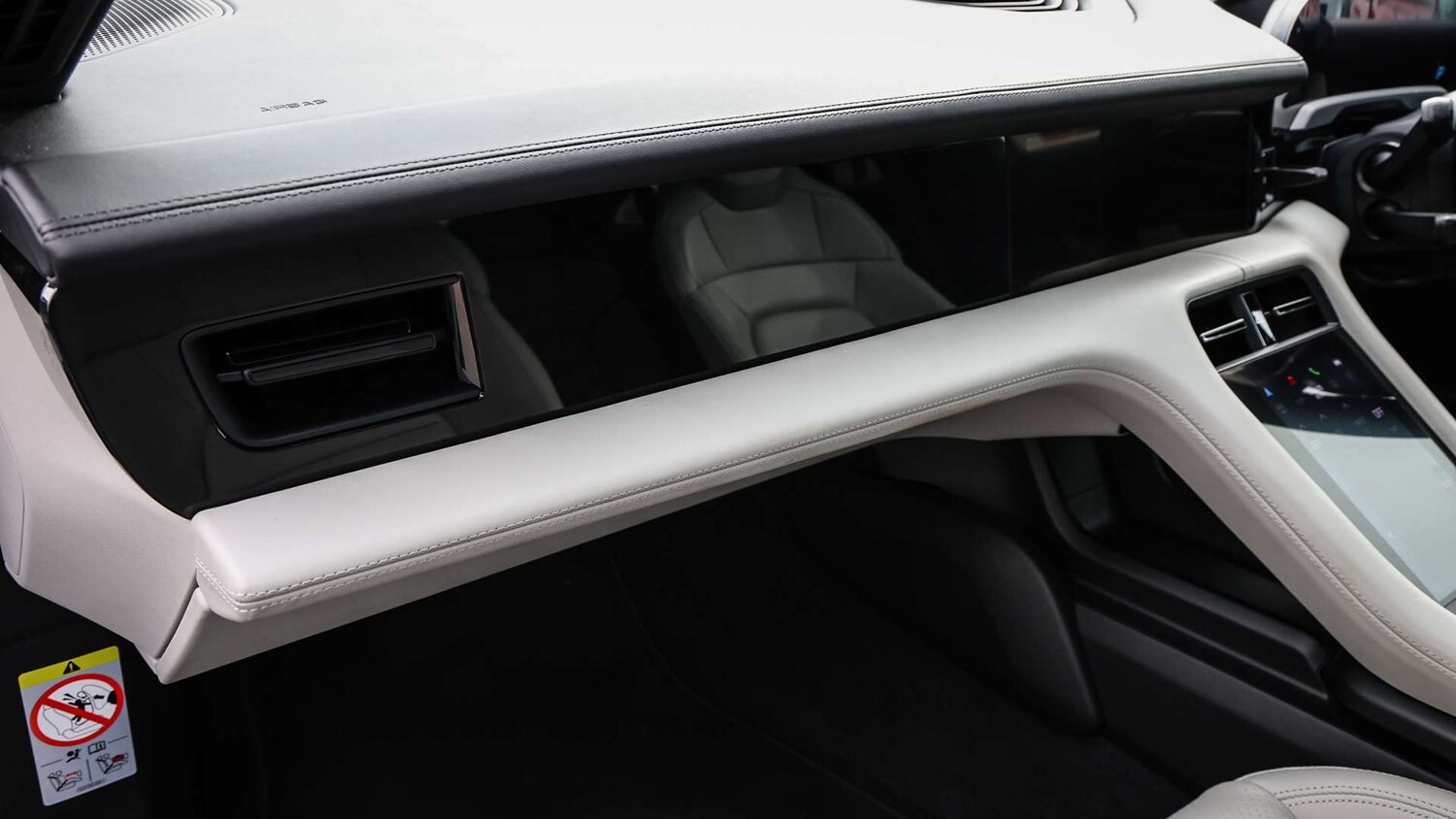 Used Porsche Taycan for sale - 77443389: Photo 30