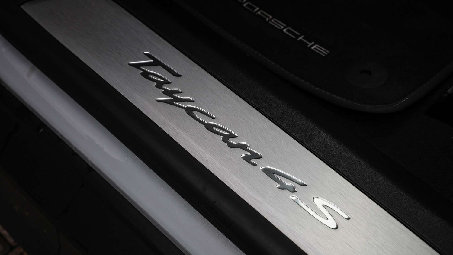 Used Porsche Taycan for sale - 77443389: Photo 31