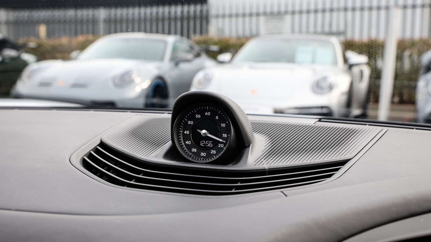 Used Porsche Taycan for sale - 77443389: Photo 32