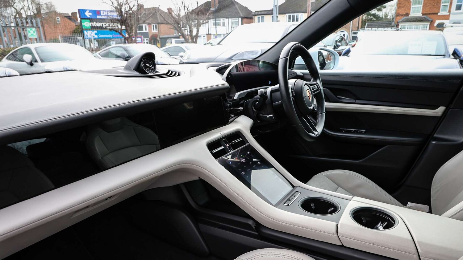 Used Porsche Taycan for sale - 77443389: Photo 5