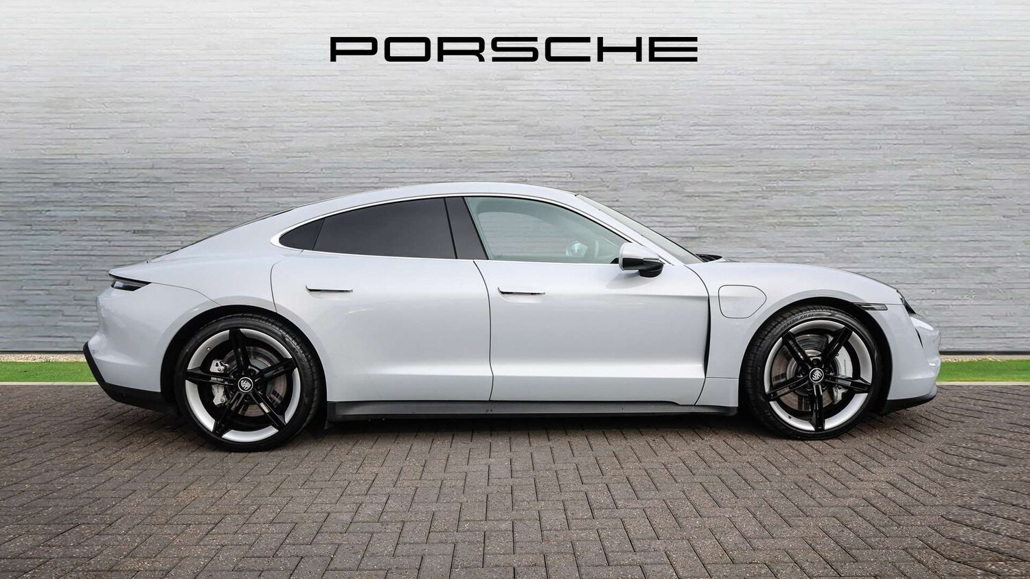 Used Porsche Taycan for sale - 77443389: Photo 7