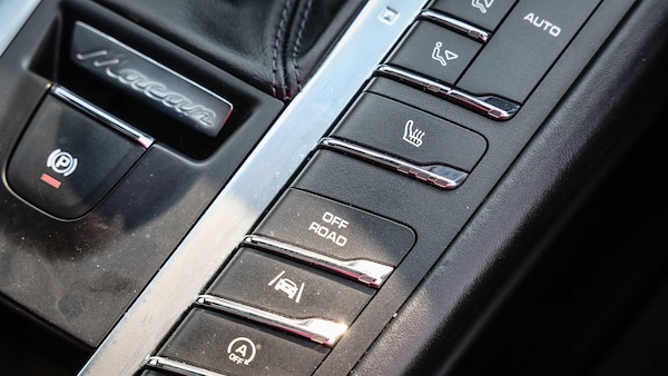 Used Porsche Macan 2016 for sale - 75218332: Photo 30