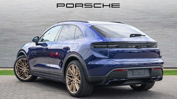 Used Porsche Macan 2025 for sale - 75299680: Photo 3