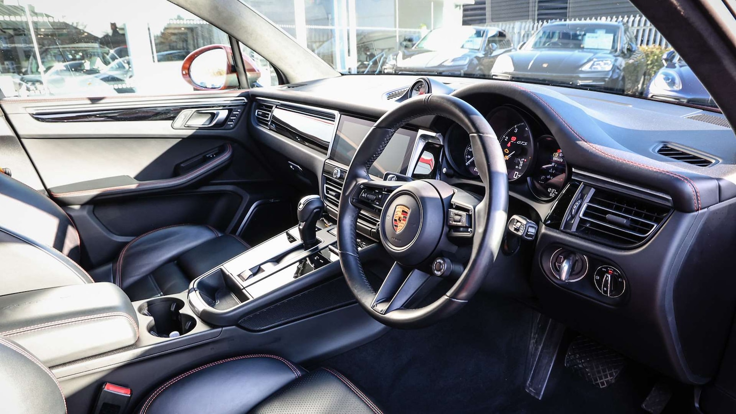 Used Porsche Macan 2022 for sale - 76804987: Photo 12