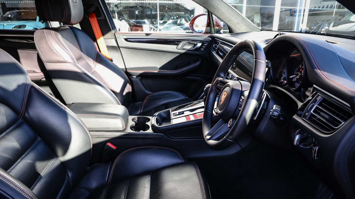 Used Porsche Macan 2022 for sale - 76804987: Photo 13