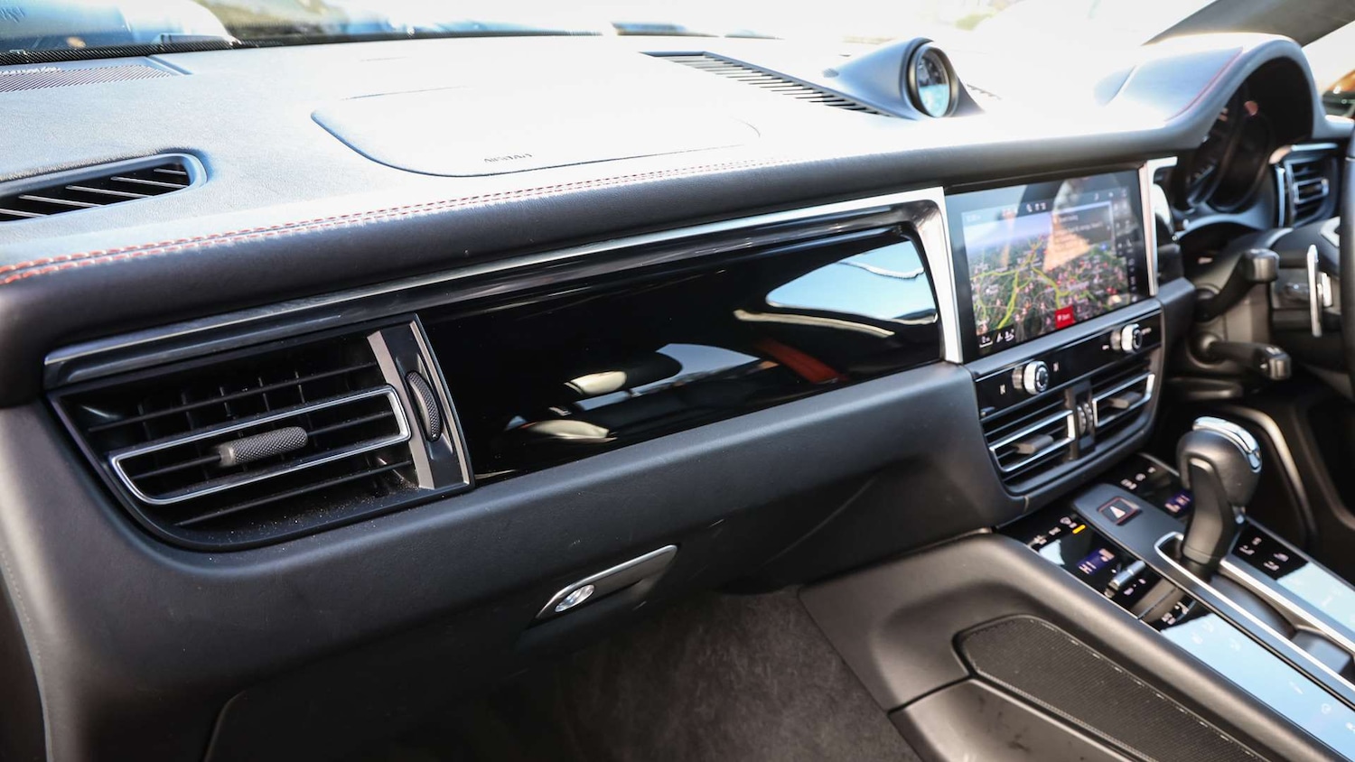 Used Porsche Macan 2022 for sale - 76804987: Photo 17