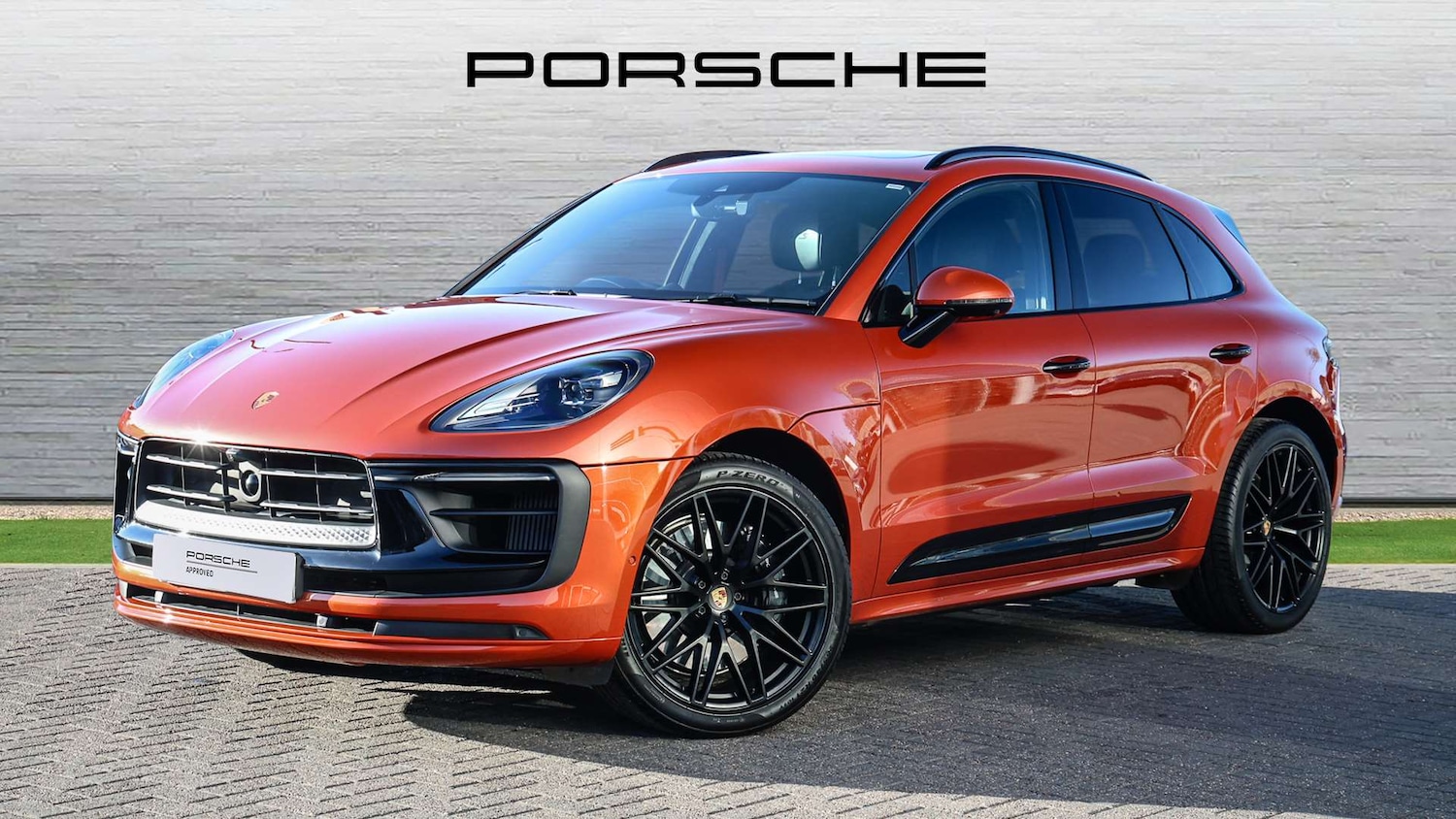 Used Porsche Macan 2022 for sale - 76804987: Photo 2