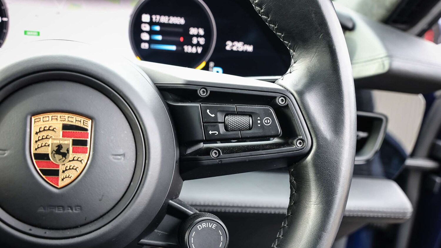 Used Porsche Taycan 2021 for sale - 77270101: Photo 20