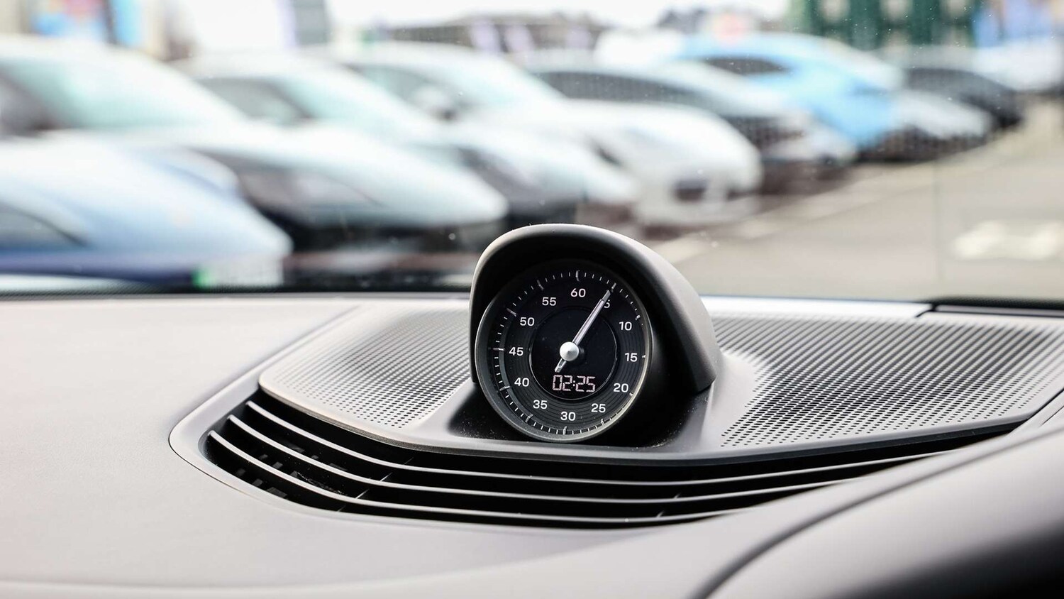 Used Porsche Taycan 2021 for sale - 77270101: Photo 23