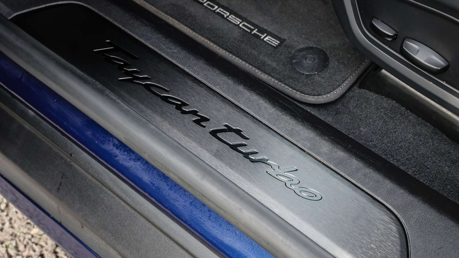 Used Porsche Taycan 2021 for sale - 77270101: Photo 31