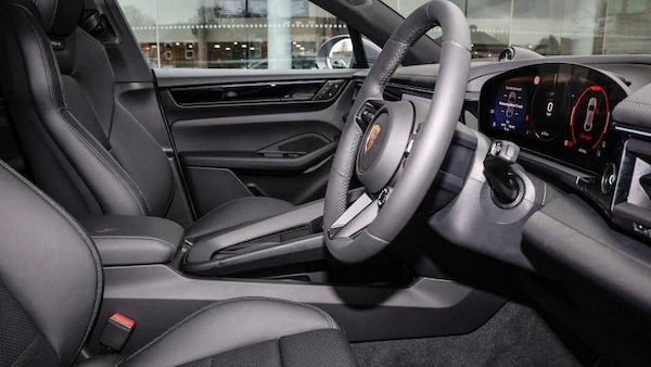 Used Porsche Macan 2025 for sale - 75218259: Photo 15